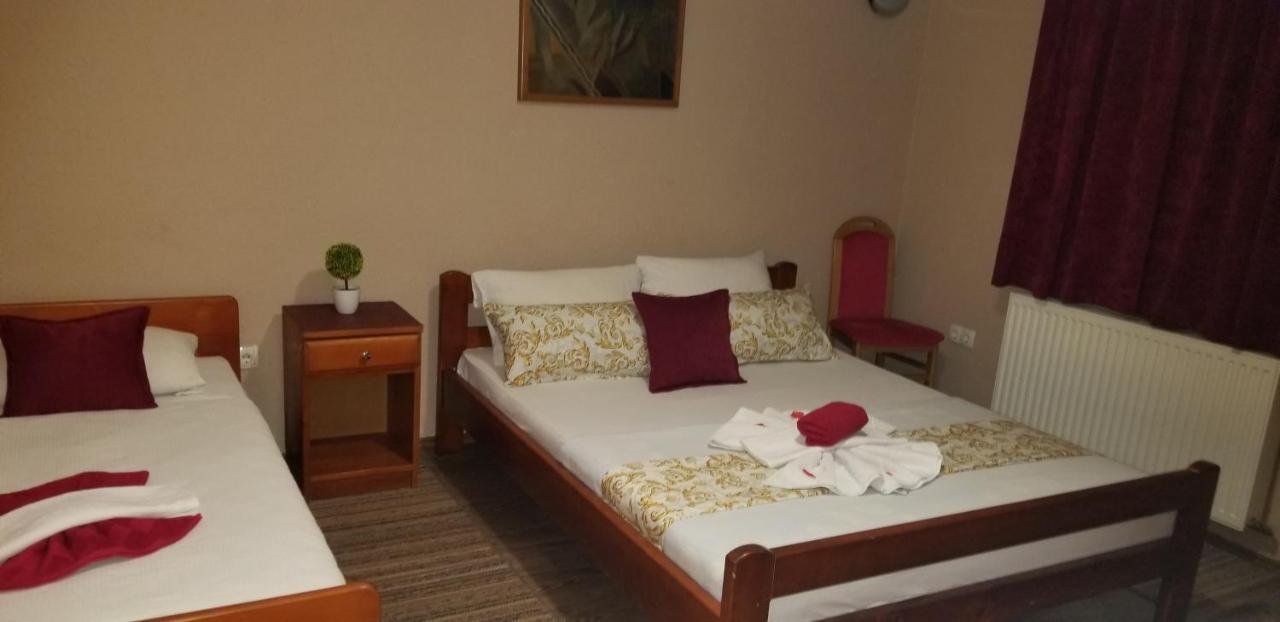 Motel Genex-M Bugojno Phòng bức ảnh