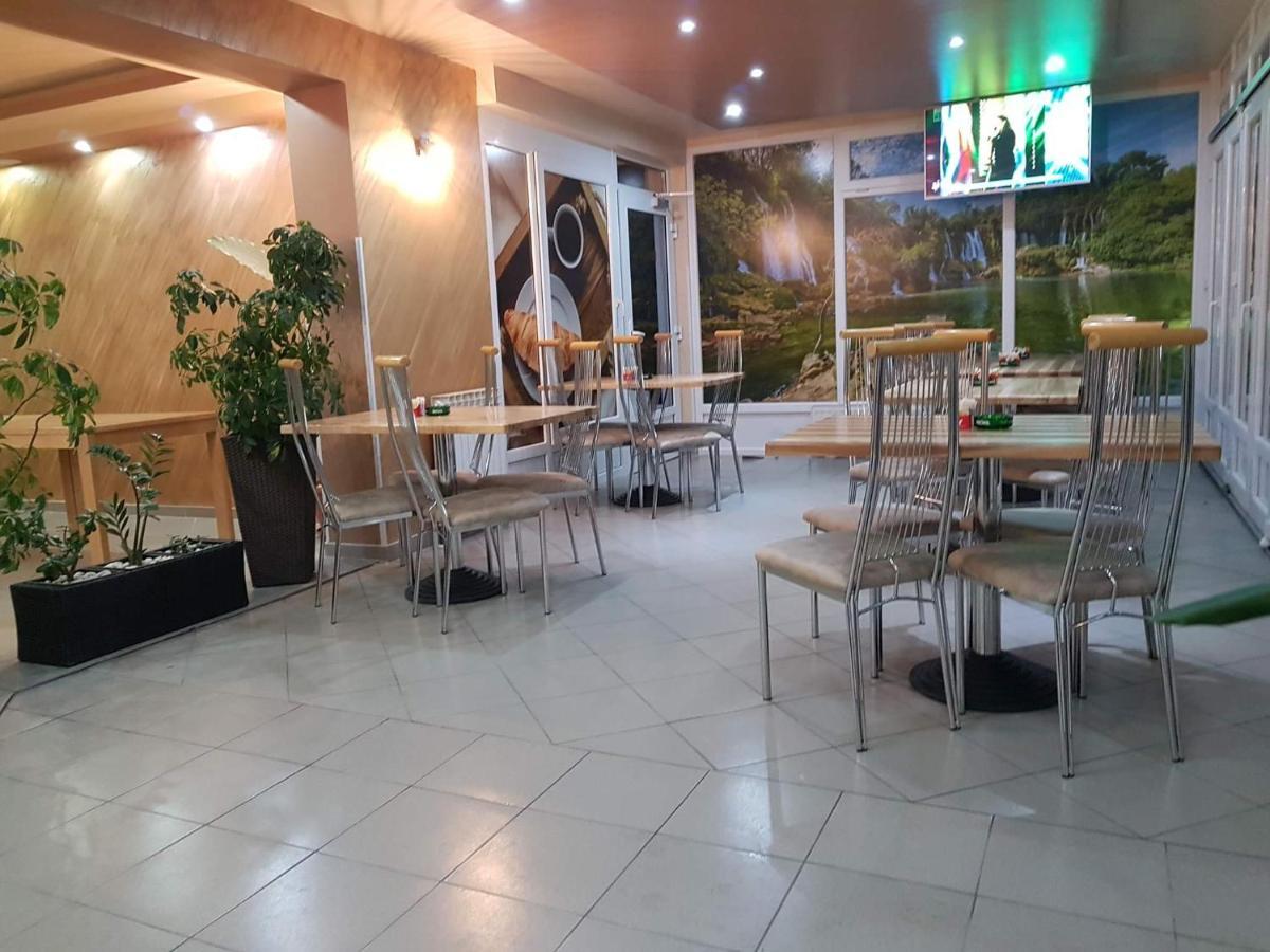 Motel Genex-M Bugojno Ngoại thất bức ảnh